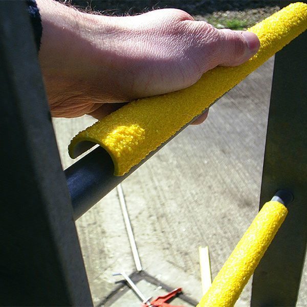 Safeguard® Hi-Traction® Anti-Slip Ladder Rung Covers