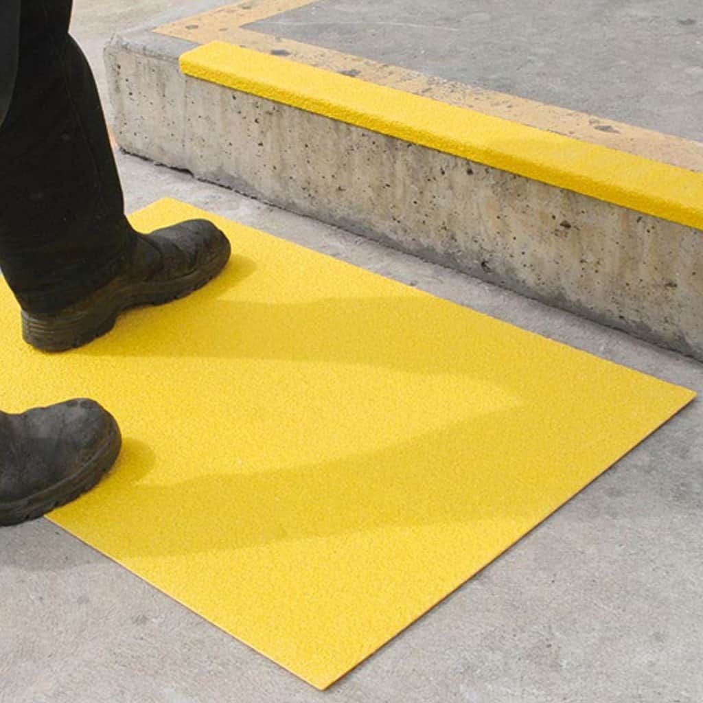 Anti-Slip Walkway and Ramp Covers - Safeguard Technology.