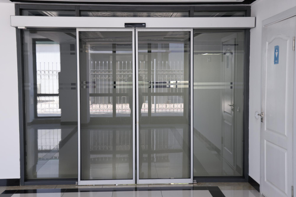 The Safety Features of Automatic Sliding Doors in GTA for Public Spaces